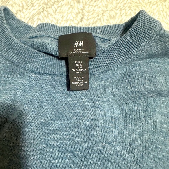 H&M Men's Heather Blue Crewneck Sweater - Picture 5 of 5